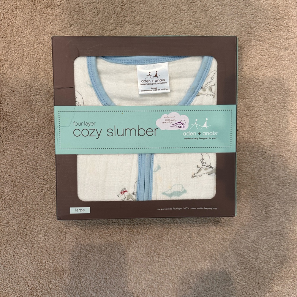 aden + anais Cozy Slumber Blanket with Blue Accents